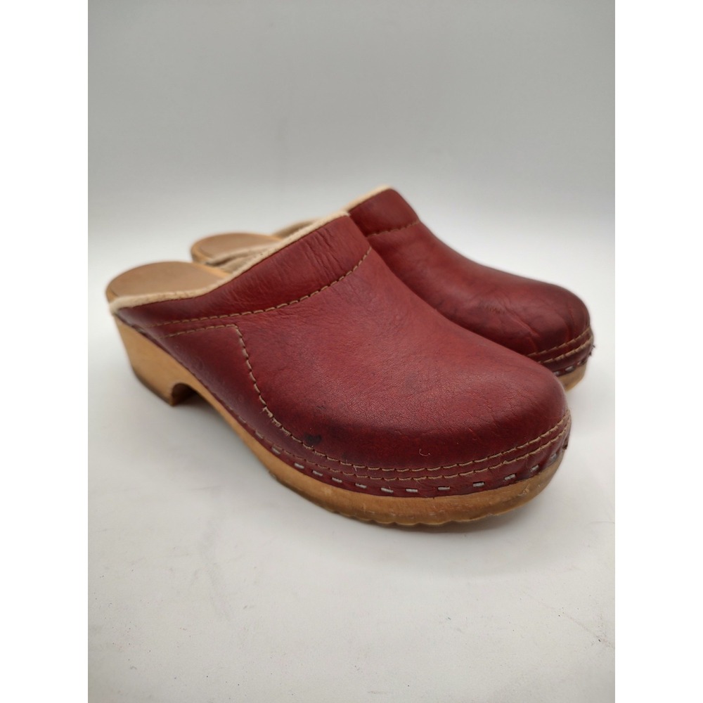 Olof Daughters Red Leather Wooden Clogs Made in Denmark Size 37 Vintage Mule